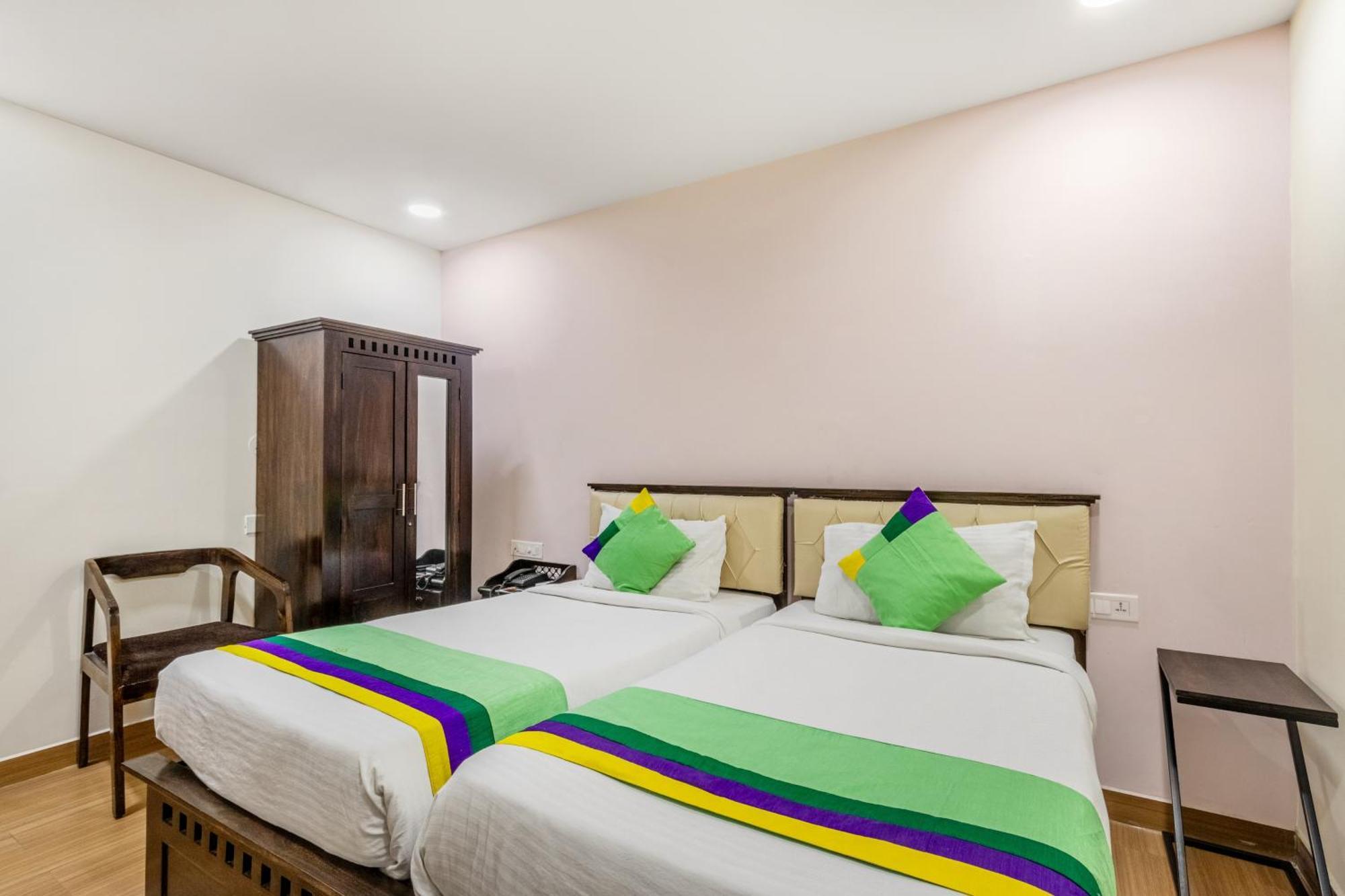 Hotel Treebo Purple Square Hajdarábád Exteriér fotografie