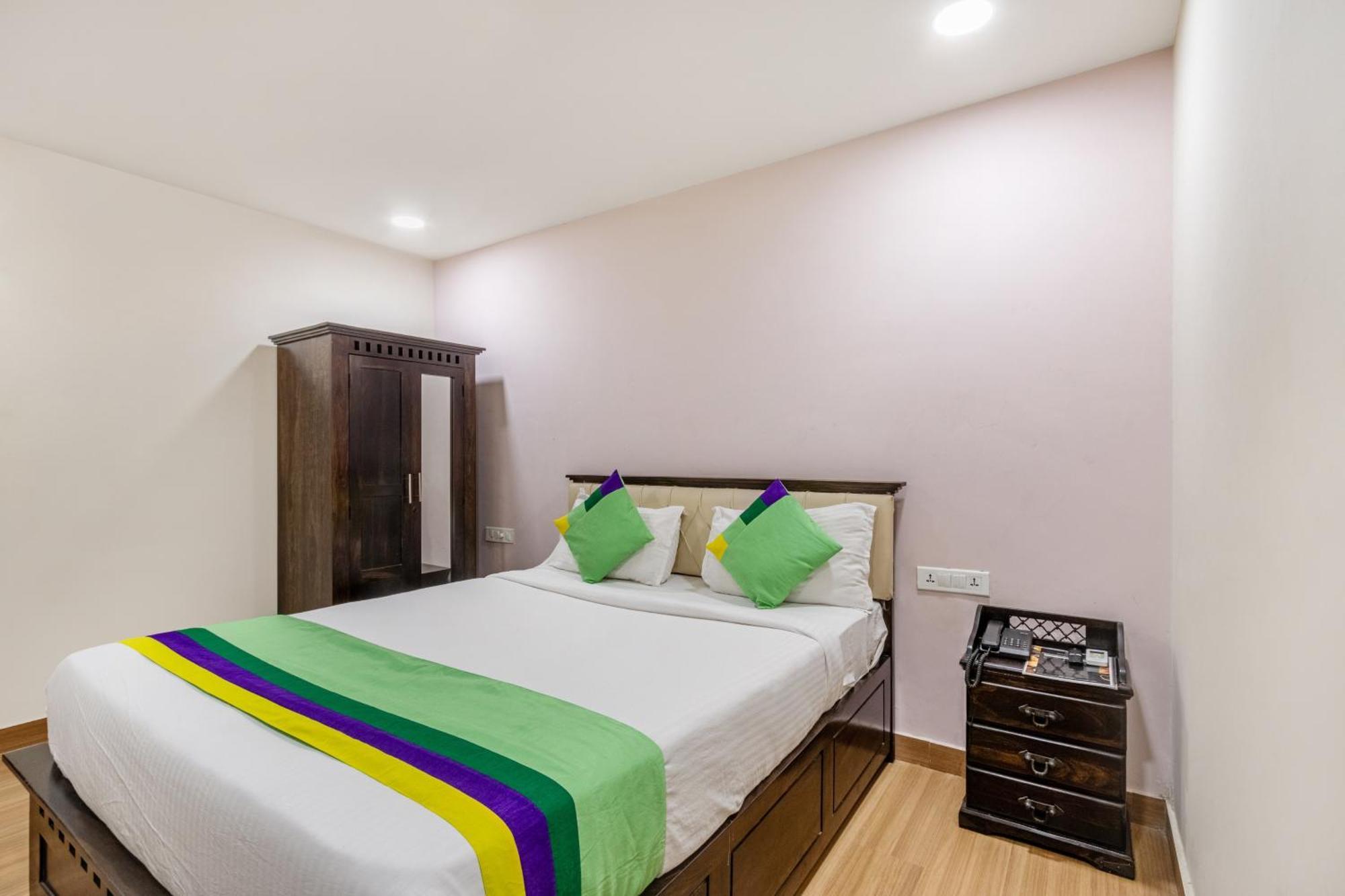 Hotel Treebo Purple Square Hajdarábád Exteriér fotografie