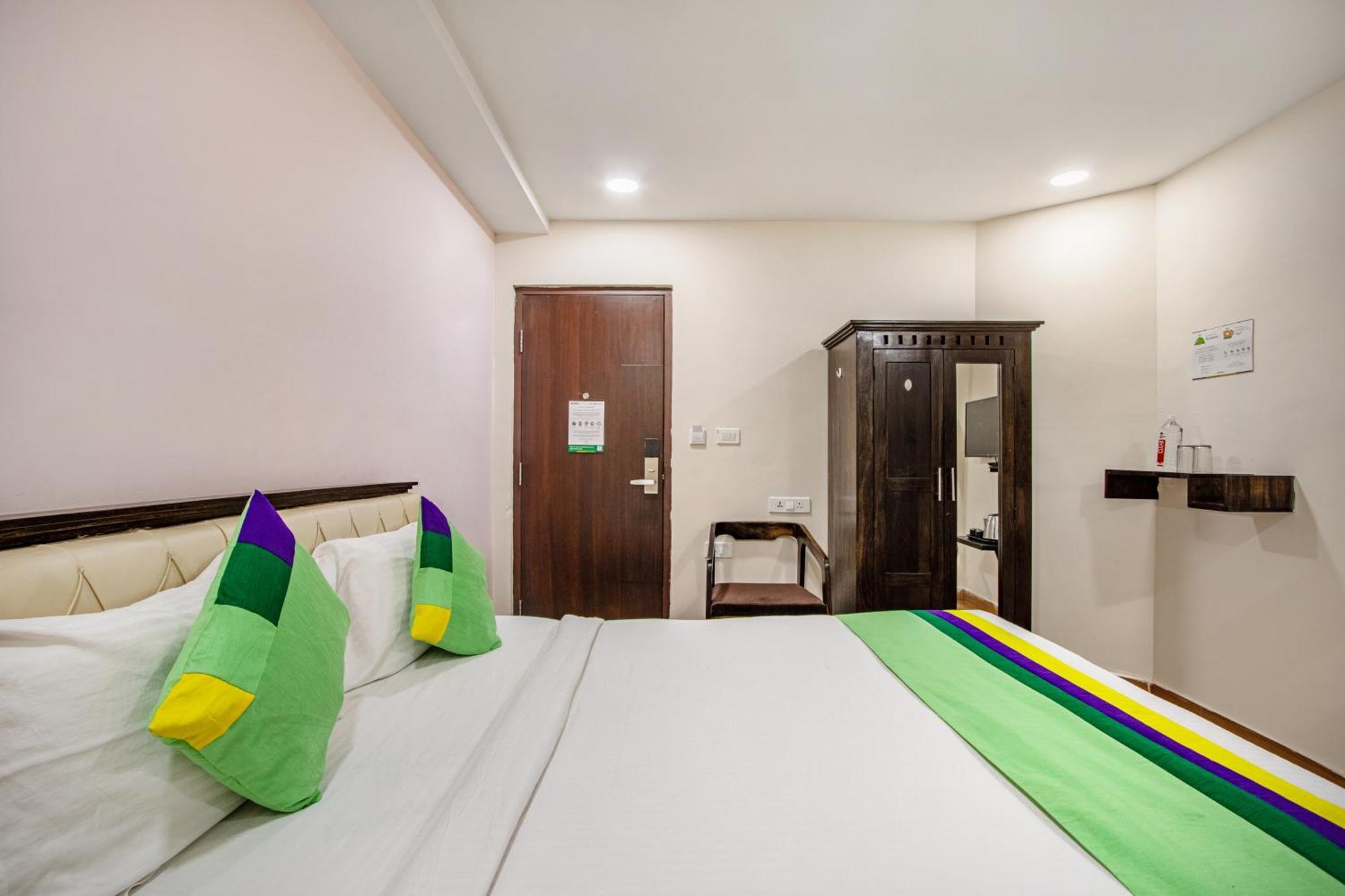Hotel Treebo Purple Square Hajdarábád Exteriér fotografie